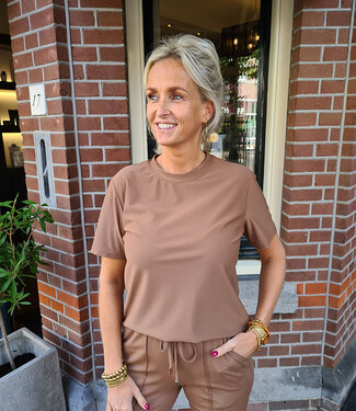 Azzurro Travel Tee Camel