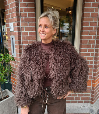 Ambika Luxe Hairy Jas Donkerbruin