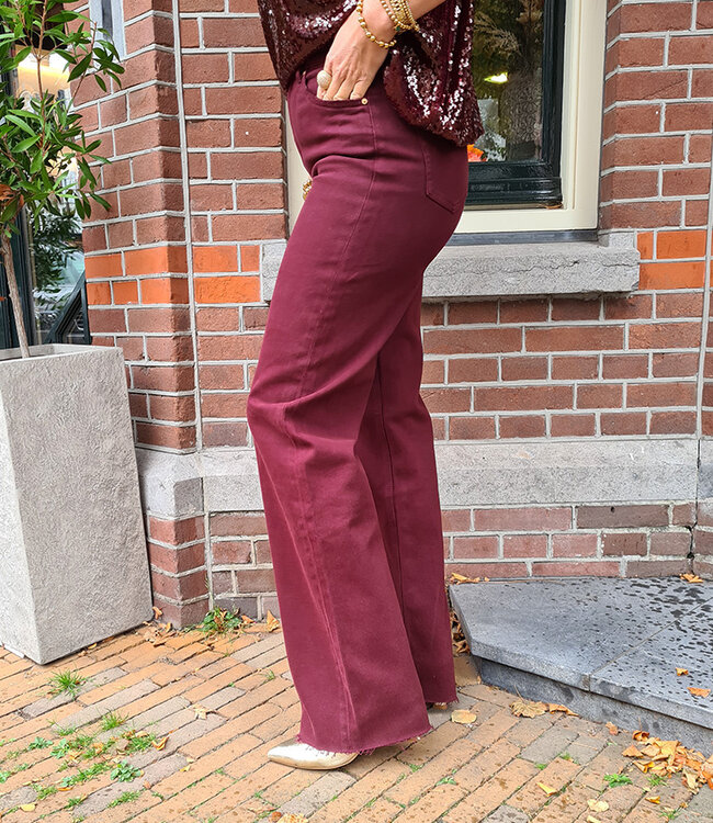 Queen Hearts Tall 3636-W Bordeaux