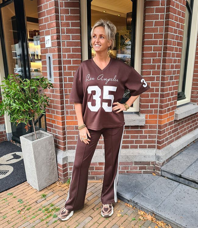 Ambika Luxe Tee Vhals 35 Bruin