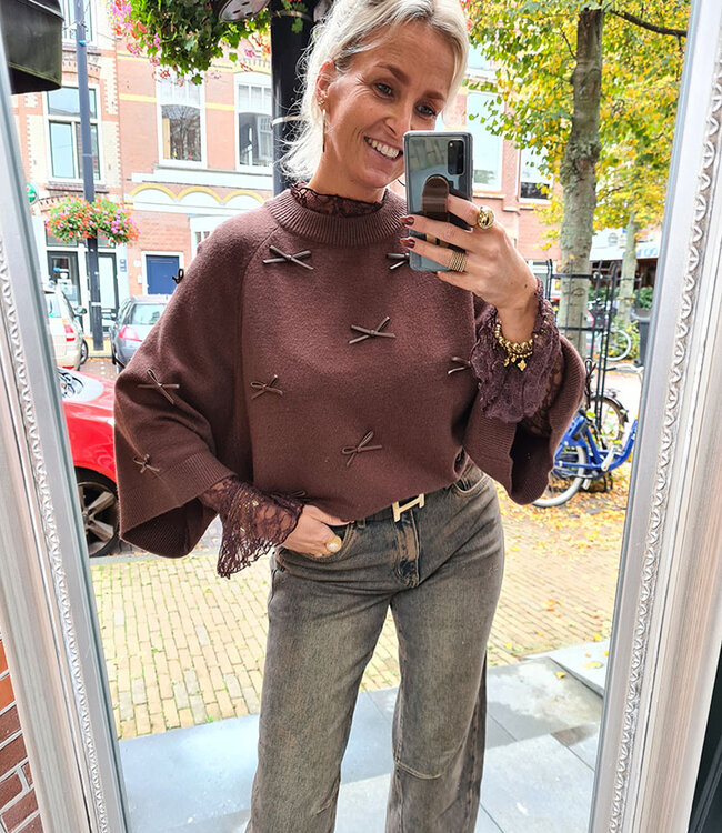 Oversized Trui met strikjes Donkerbruin