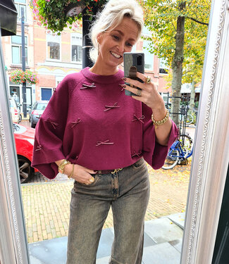 Oversized Trui met strikjes Bordeaux