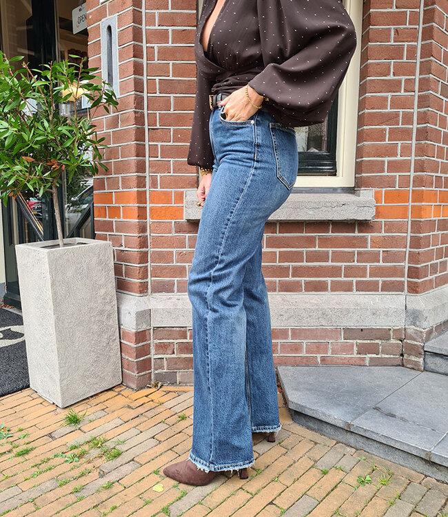 Queen Hearts Straight 3853 Normal