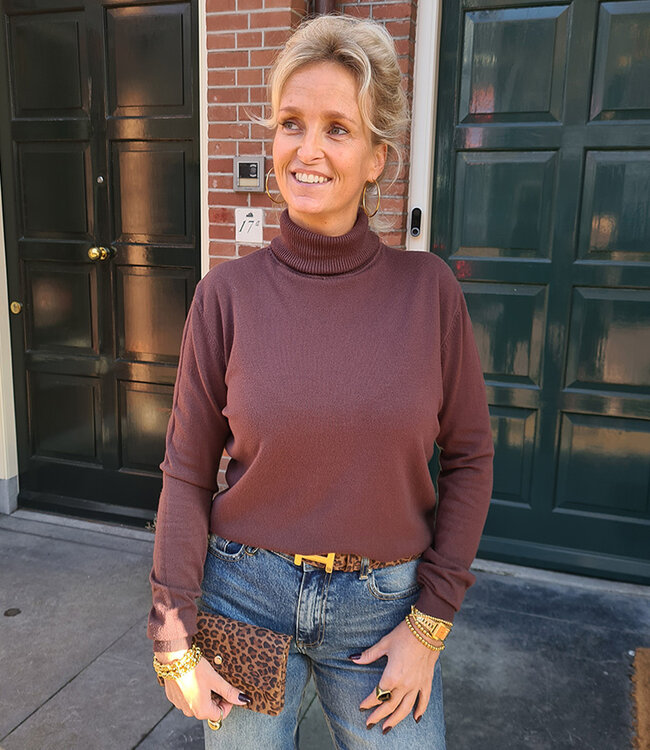 Basic Loose Fit Coltrui Donkerbruin