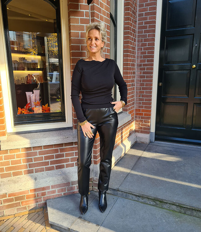 Asymmetrische Hals Longsleeve Zwart