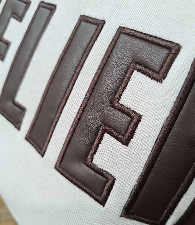 Ambika Tee Atelier Wit/Donkerbruin