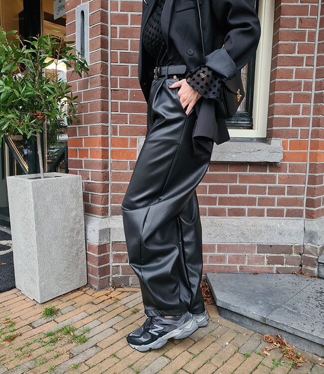 Lederlook Ballon Broek Ambika Zwart