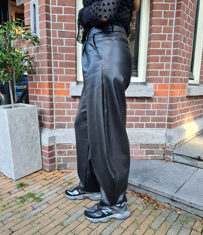 Lederlook Ballon Broek Ambika Zwart
