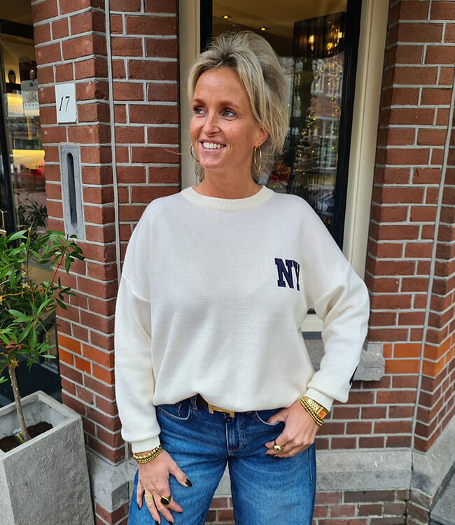 Knit Trui NY Back Print Crème/Donkerblauw