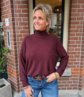Basic Coltrui met Shimmer Bordeaux