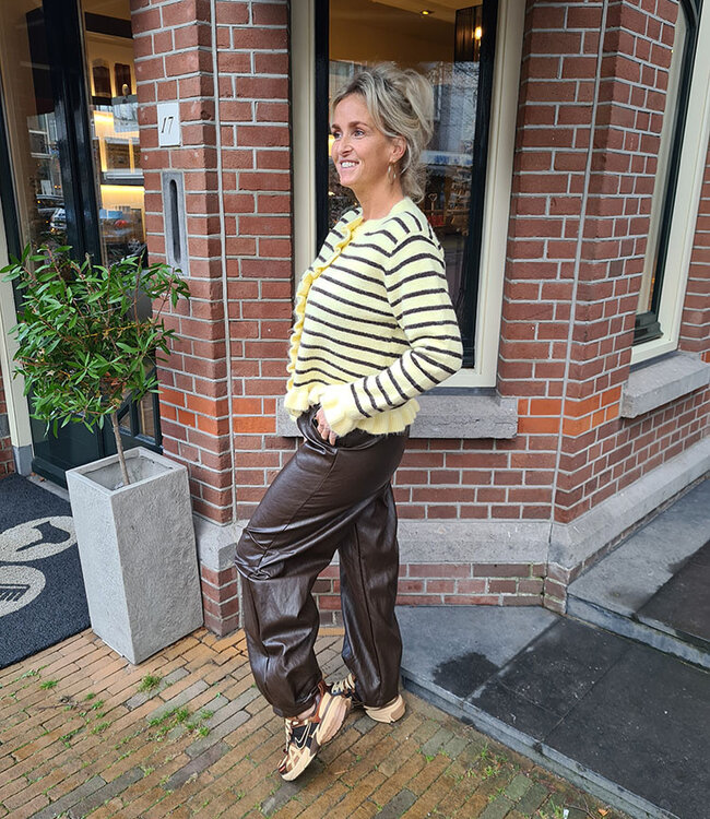 Knit Ruffle Vestje Streep Zachtgeel