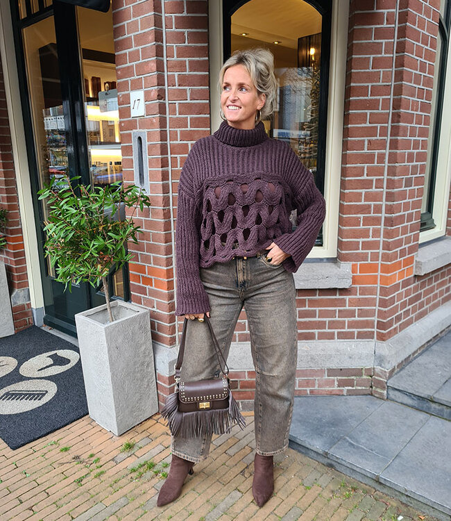 Coltrui Open Gewerkt Donkerbruin