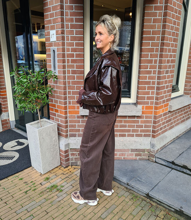 Ambika Lak Bomber Donkerbruin
