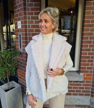 Azzurro Oversized Fluffy Gilet Crème