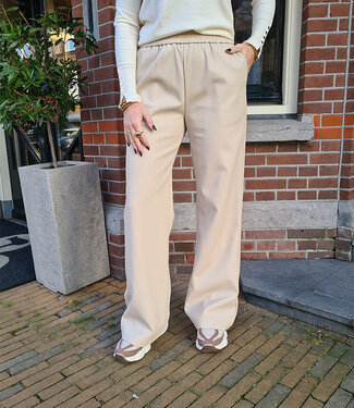 Azzurro Lederlook Broek Stretch Band Beige