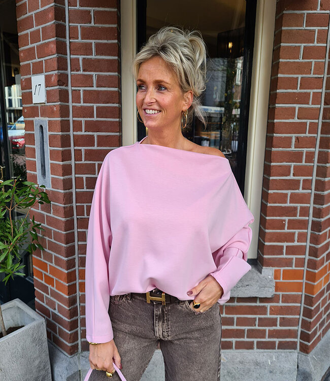 Azzurro Offshoulder Dunne Sweater Oudroze