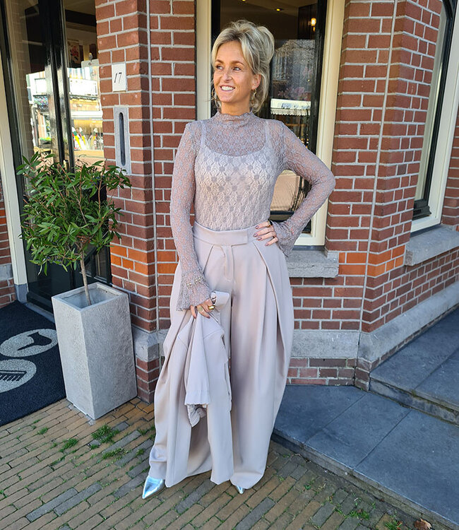 Ambika Kanten Longsleeve Grijs