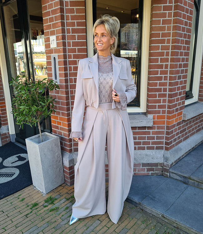 Ambika Short Blazer Taupe