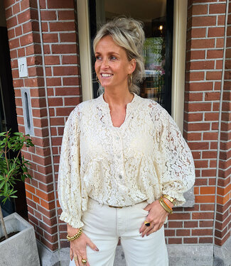 Oversized Kanten Blouse Crème