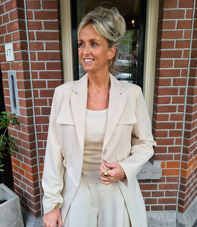 Ambika Short Blazer Beige