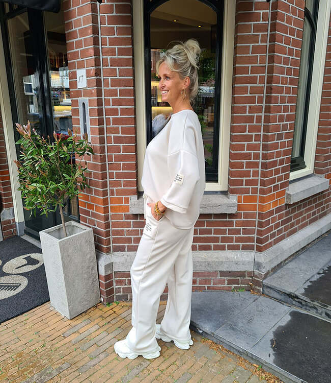 2delige Comfyset Met Embleem 3/4 Mouw Beige
