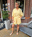 Ambika Doorknoop Blouse Vlindermouw Geel