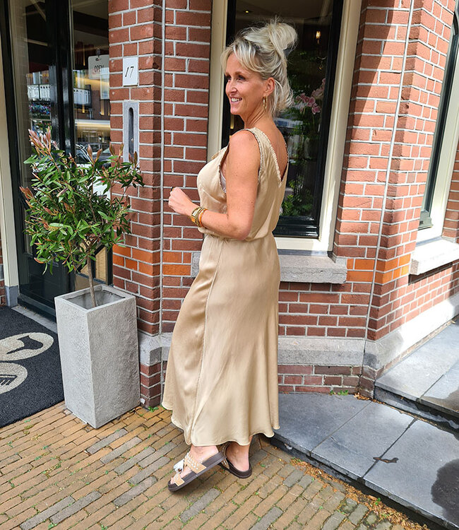 Zijdelook Ruffle Hemdje Goud