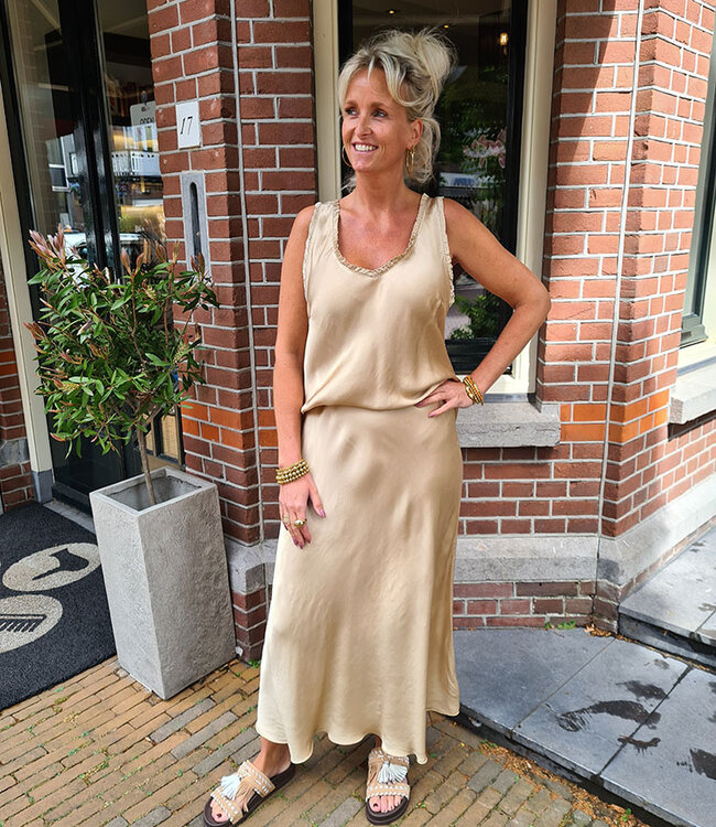 Zijdelook Ruffle Hemdje Goud