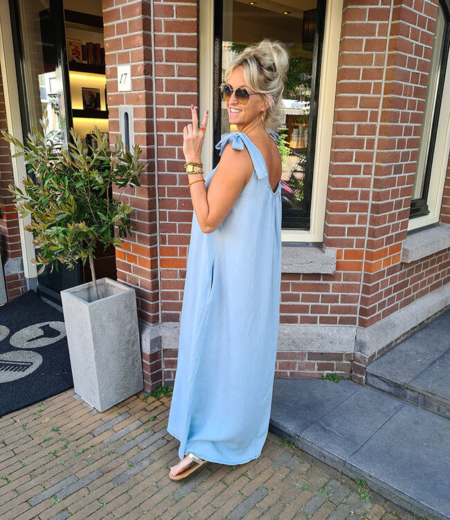 Azzurro Lange Dunne Denim Dress