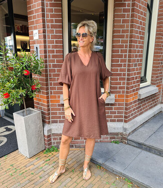 Azzurro Dress Pofmouw Vhals Donkerbruin