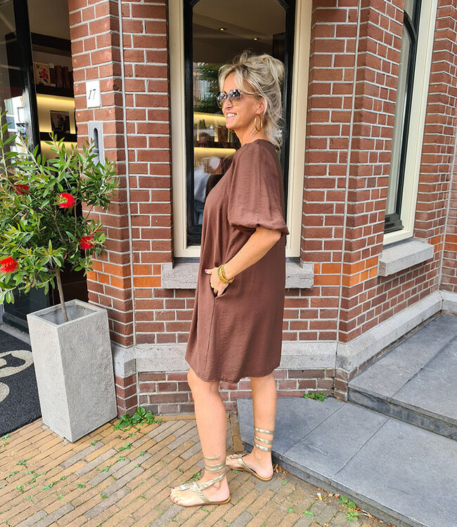 Azzurro Dress Pofmouw Vhals Donkerbruin