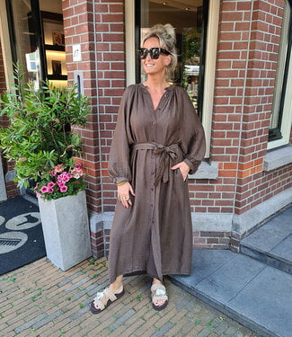 Oversized Lange Wijde Jurk Donkerbruin