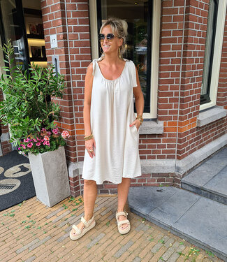 Azzurro Medium Dress met Strikjes Crème