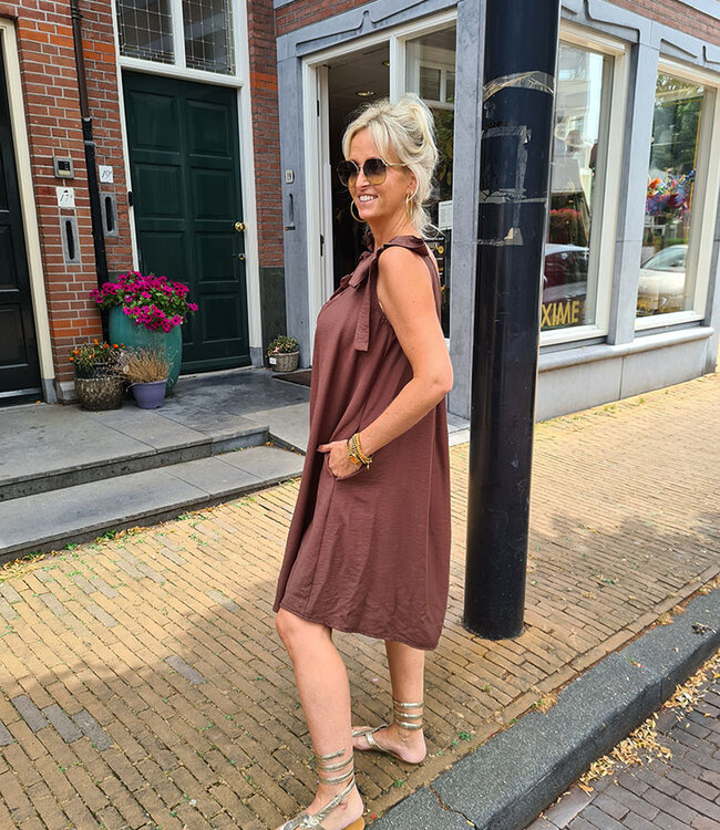Azzurro Medium Dress met Strikjes Donkerbruin