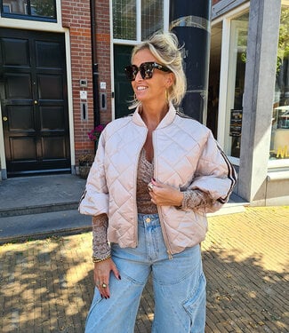 Gewatteerd Jack 3/4 Mouw Beige