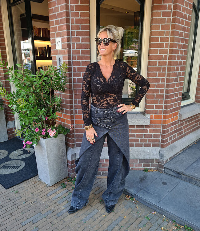 Lace Longsleeve Short Vhals Zwart