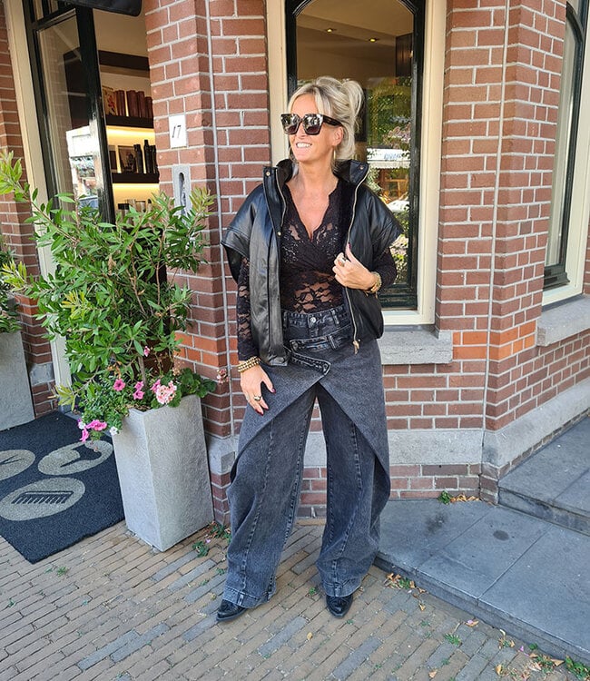 Reversibel Bodywamer Faux Fur/ Vegan Leder Zwart