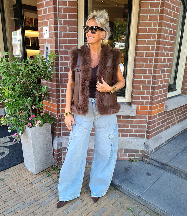 Faux Fur Gilet met Lederlook Bruin