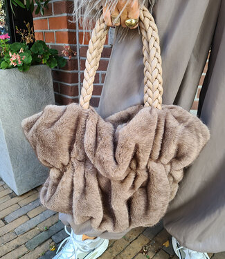 Faux Fur Handtas Gesmokt Taupe