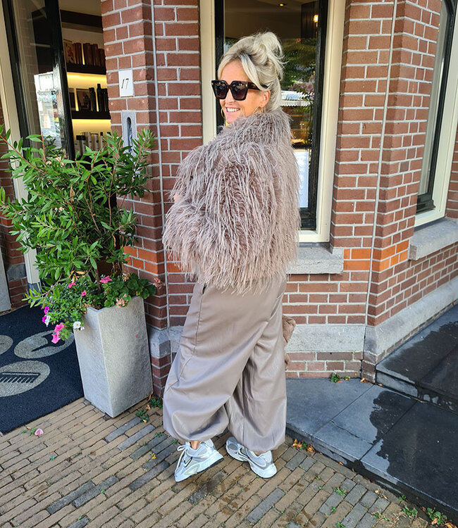 Fluffy Jas Taupe