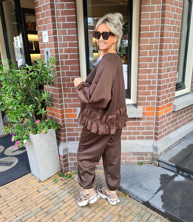 2-Delige Oversized Comfyset Ruffle Details Donkerbruin