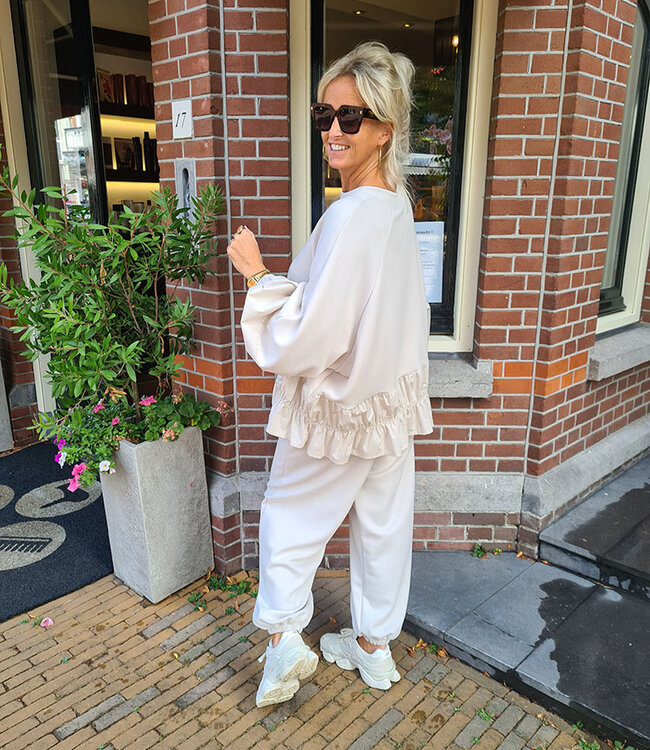 2-Delige Oversized Comfyset Ruffle Details Crème