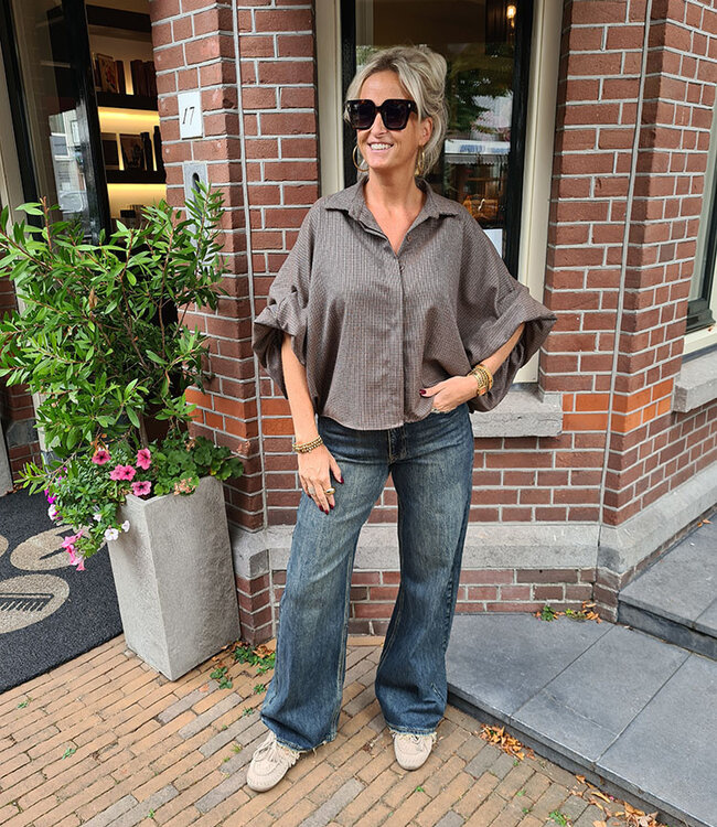 Boebou Oversized Fijne Ruiten Blouse Bruin