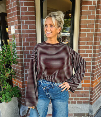 Basic Longsleeve Streepjes Donkerbruin/Wit