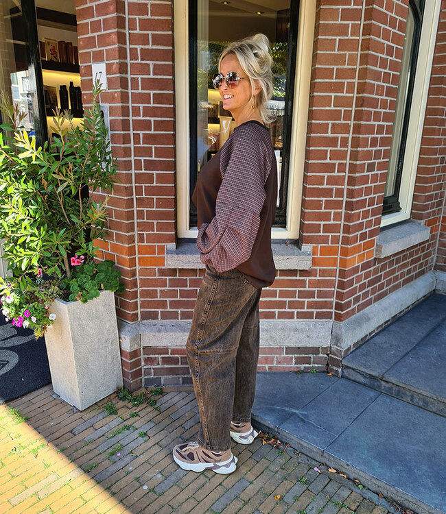 Sweater Ruitenmouwen Donkerbruin