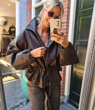 Oversized Getailleerd Jack PU Bruin