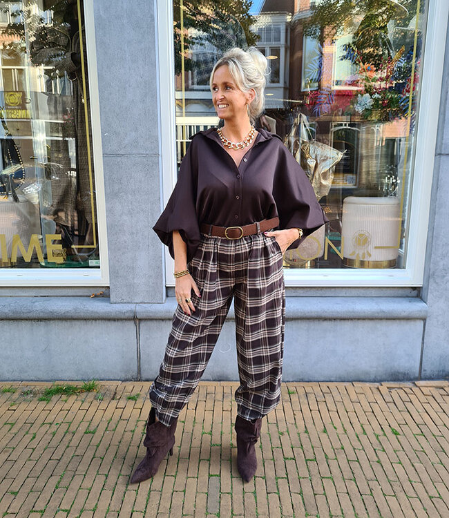BM Blouse Gesmokte Mouw Jogstof Donkerbruin