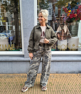 Jas Uitlopend Armygroen