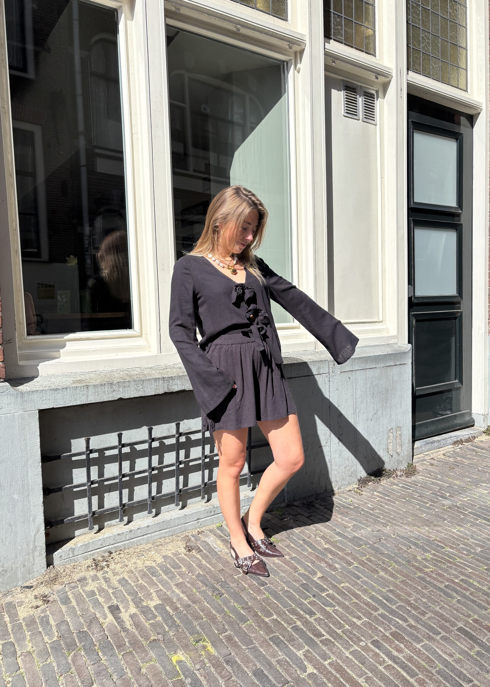 LEILANI TIE SHORTS