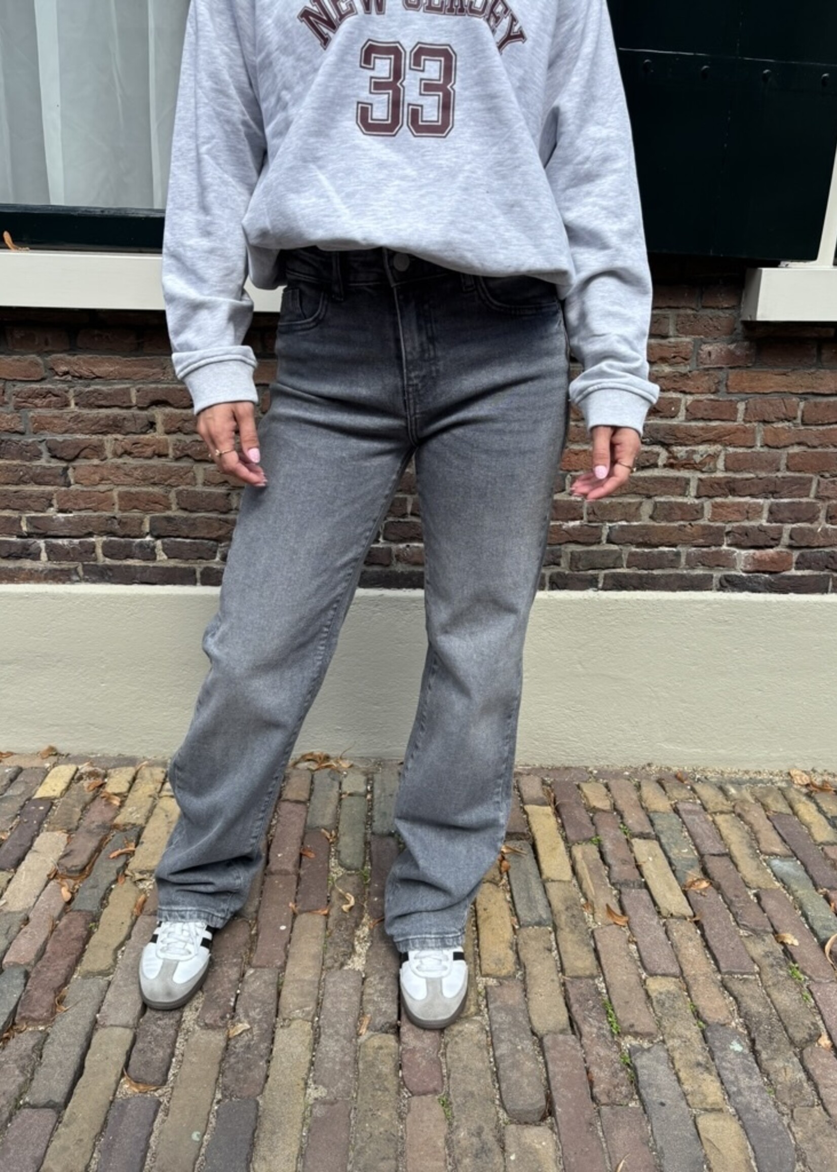 YOLANDA WIDE JEANS
